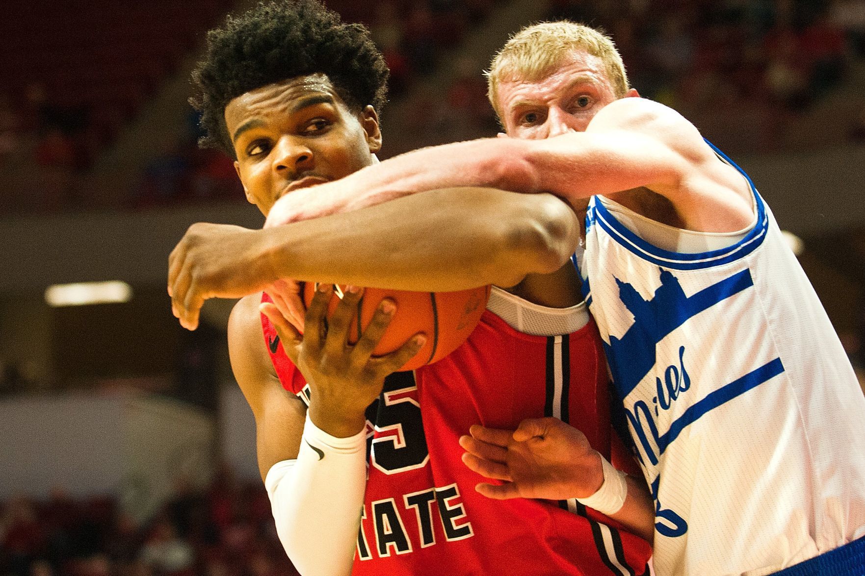 022320-blm-spt-3isuhoops